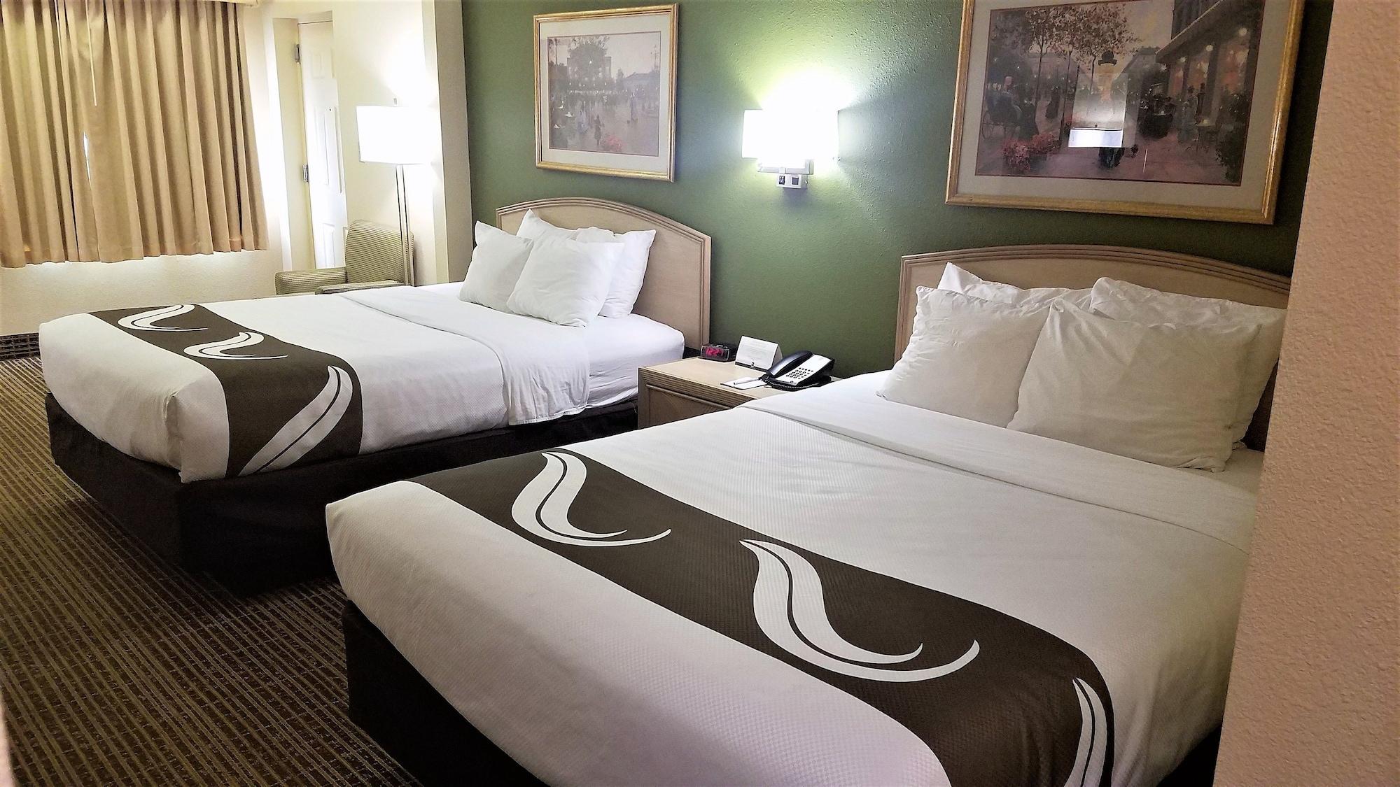 Quality Inn Louisville-Jefferson County Extérieur photo