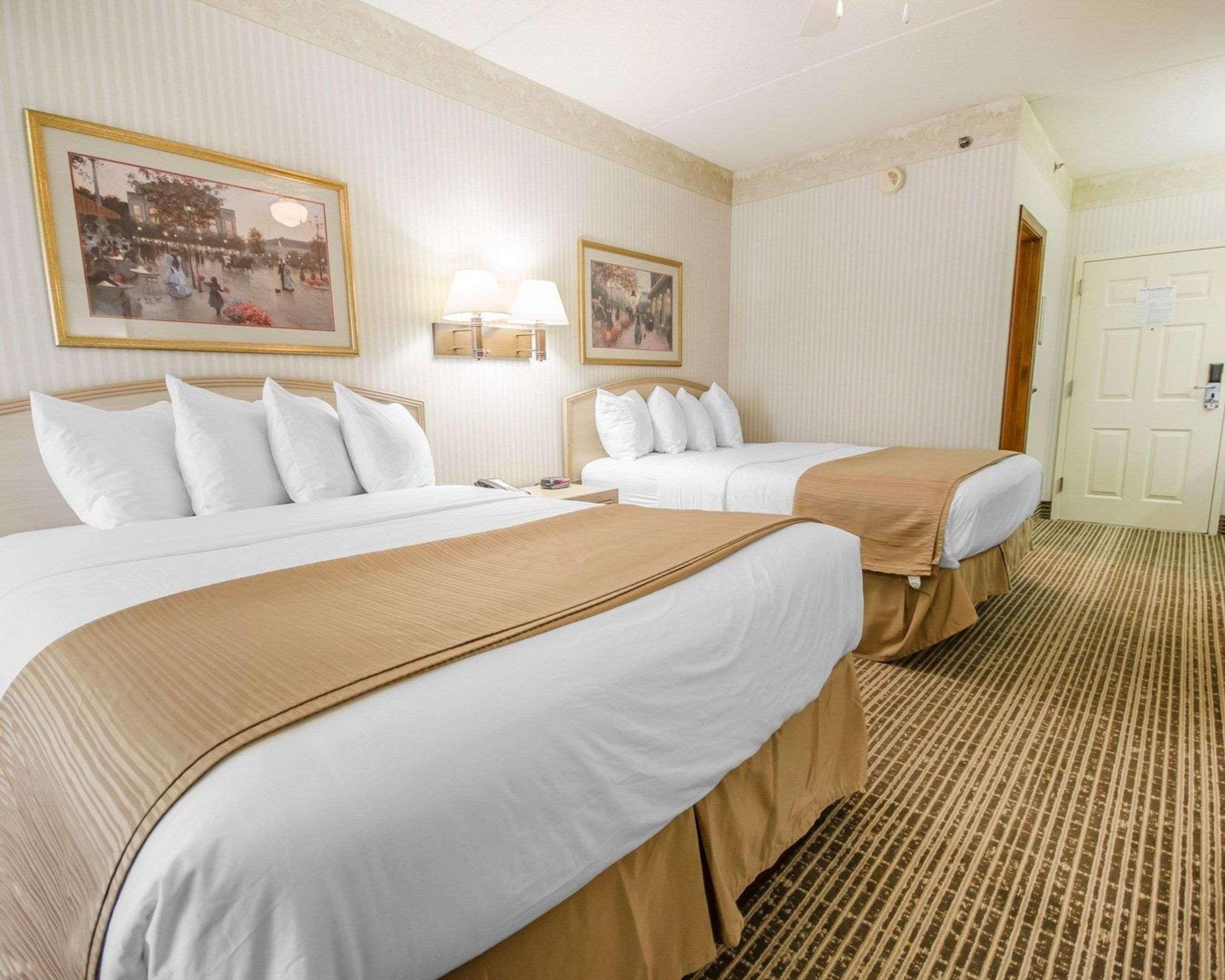 Quality Inn Louisville-Jefferson County Extérieur photo