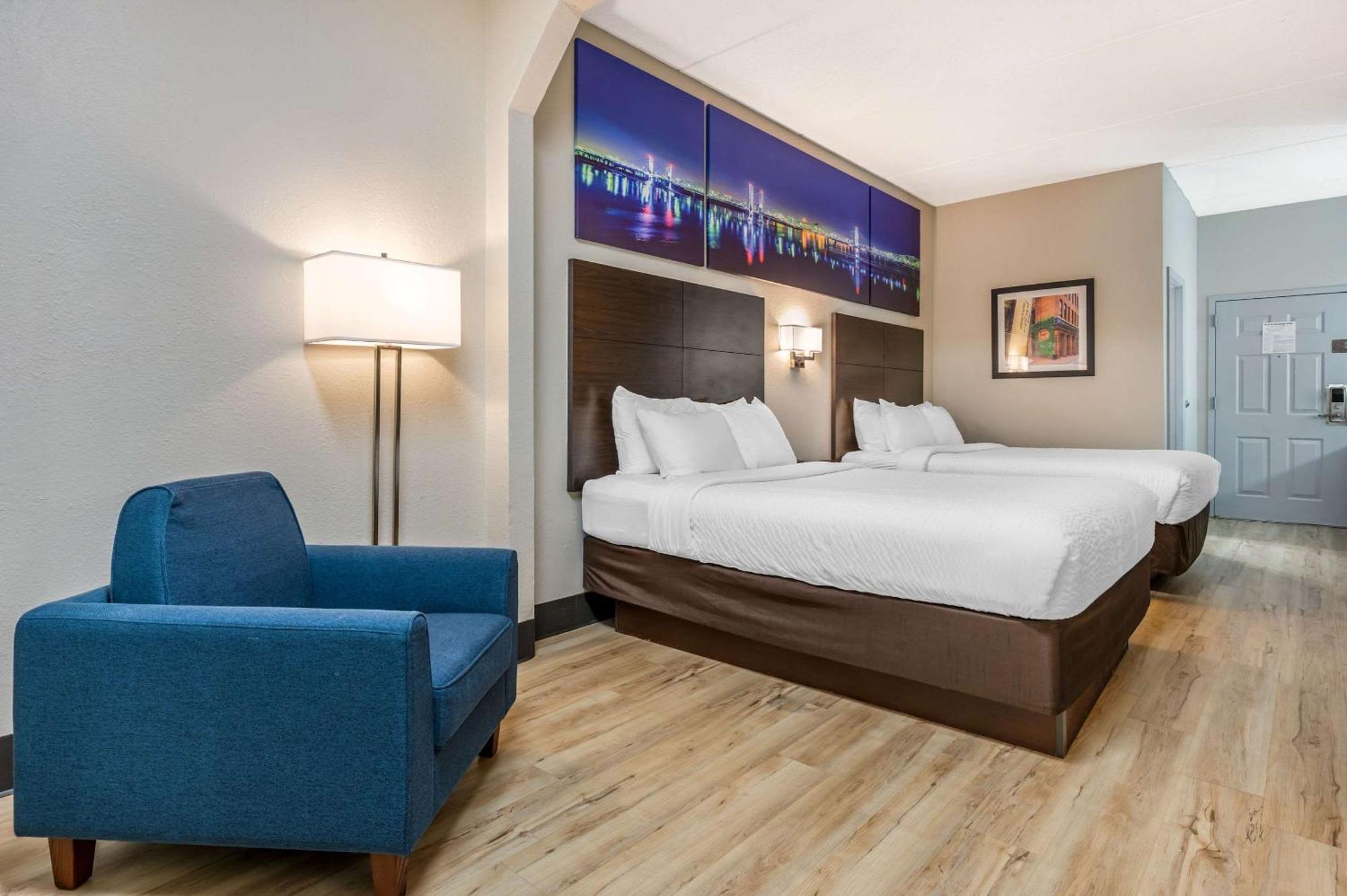 Quality Inn Louisville-Jefferson County Extérieur photo