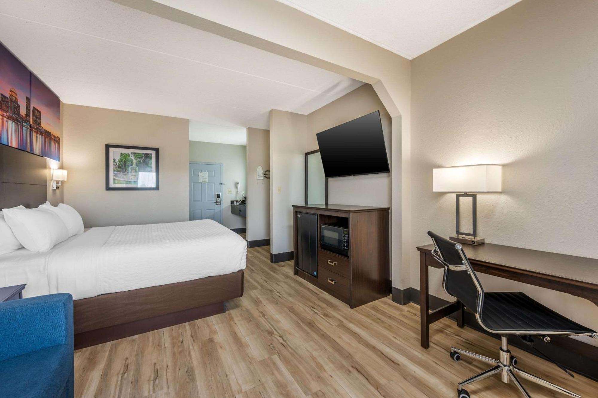 Quality Inn Louisville-Jefferson County Extérieur photo