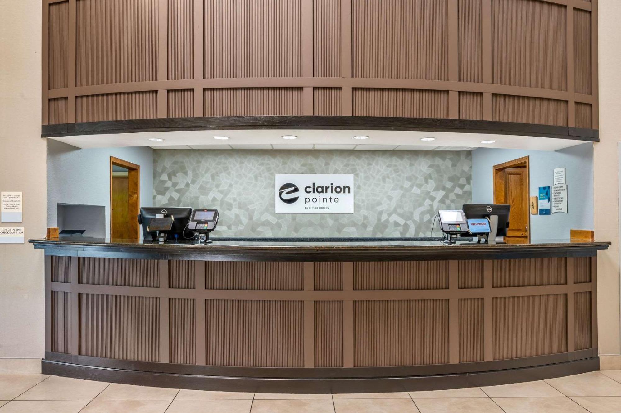 Quality Inn Louisville-Jefferson County Extérieur photo