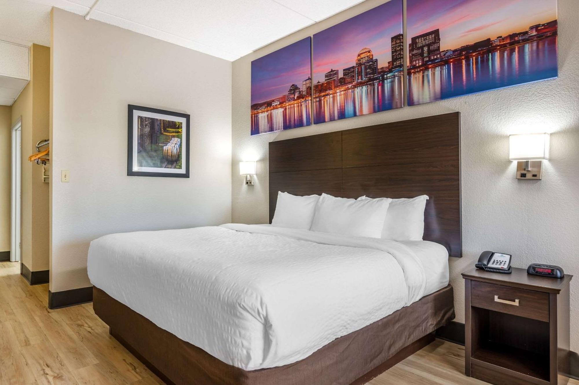 Quality Inn Louisville-Jefferson County Extérieur photo