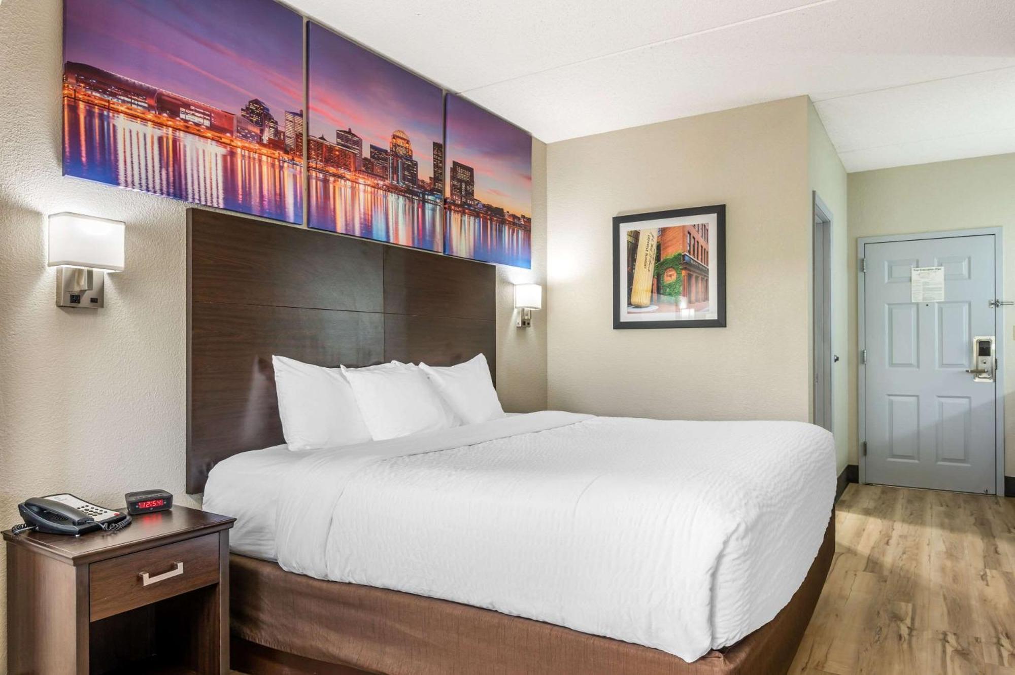 Quality Inn Louisville-Jefferson County Extérieur photo